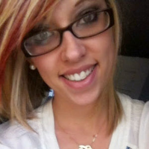 Meet your Posher, Alyson